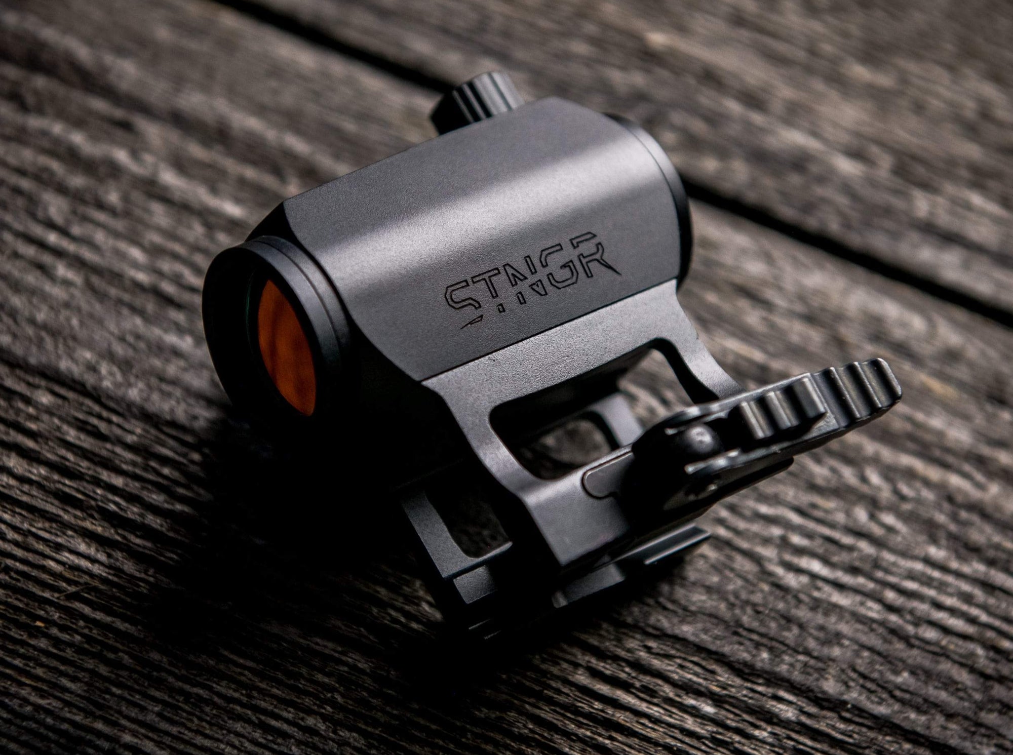 AXIOM II Red Dot Sight + QD Mount Bundle (NEW)